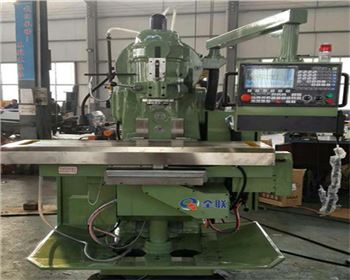 立式升降臺數控銑床?