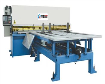 數(shù)控前送料剪板機(jī)的性能與特點(diǎn)